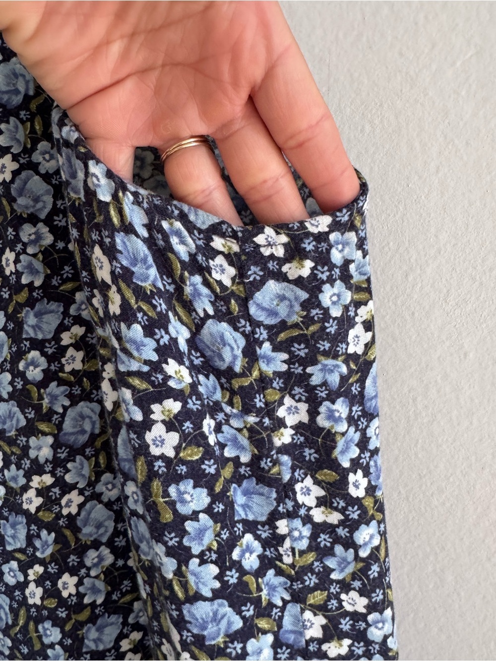Vintage 90s Ease Sport Blue Floral Maxi Shirt Dress Size 6 - Picture 5 of 12